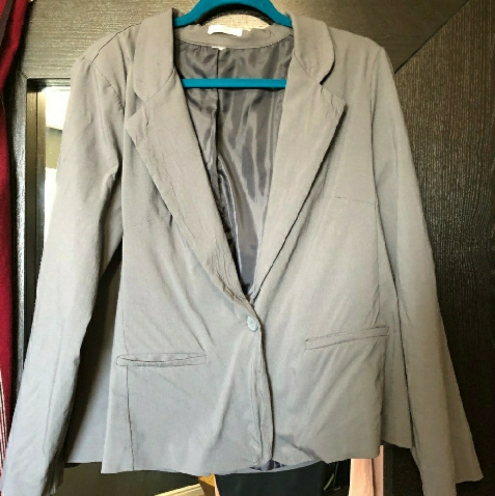 💚3/$30 Grey Blazer
